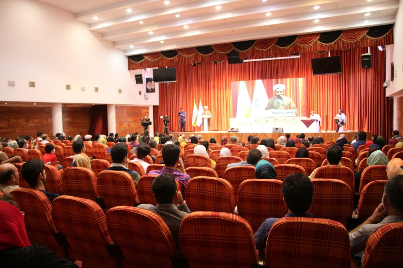 طنزپردازان در کرمان «دولخ» به‌پا کردند
