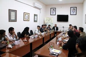 شعر، فرآیندی است که بعد از خوانش ادامه مییابد