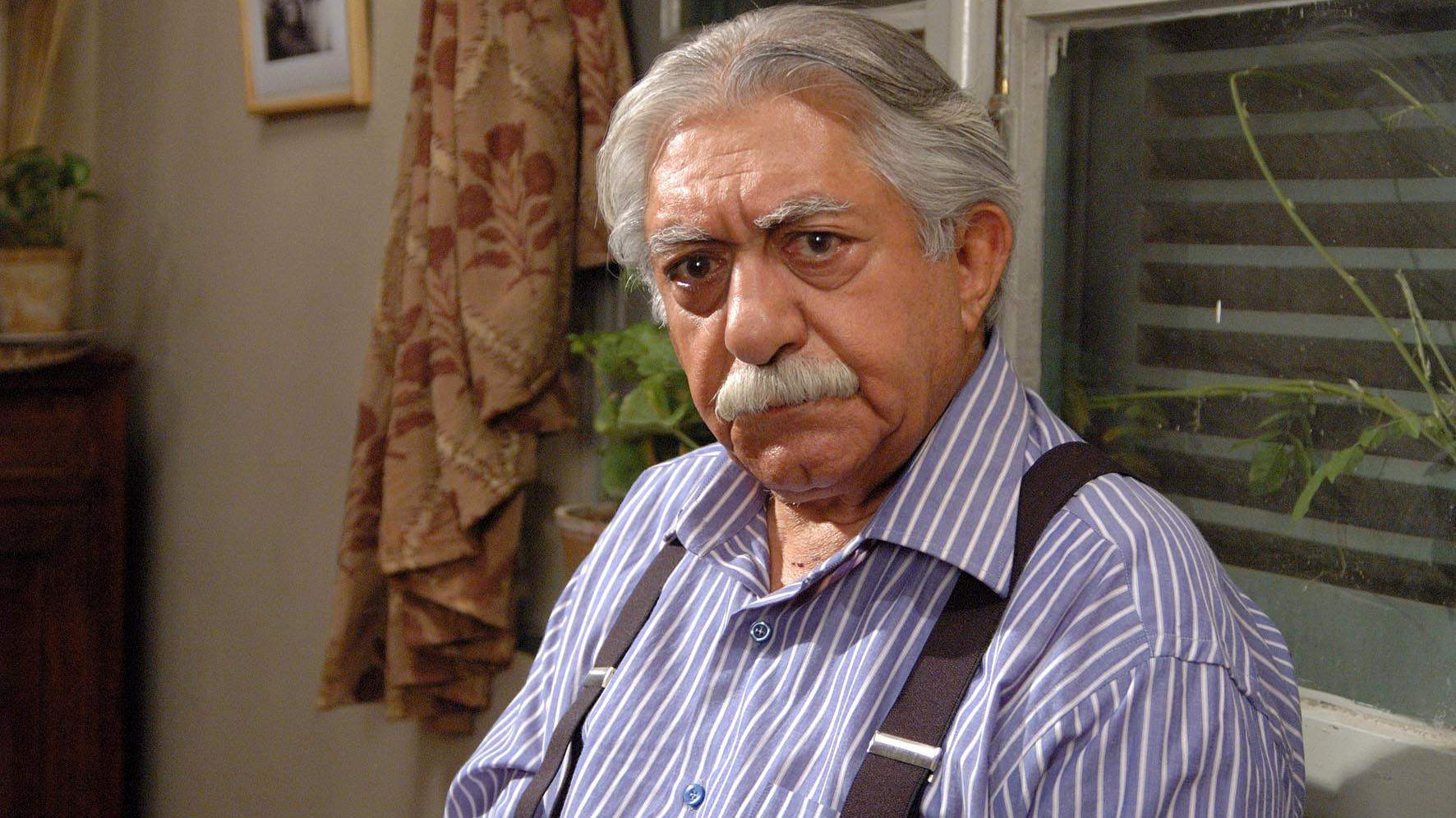 مراسم تشییع عزتالله انتظامی از تالار وحدت آغاز می شود